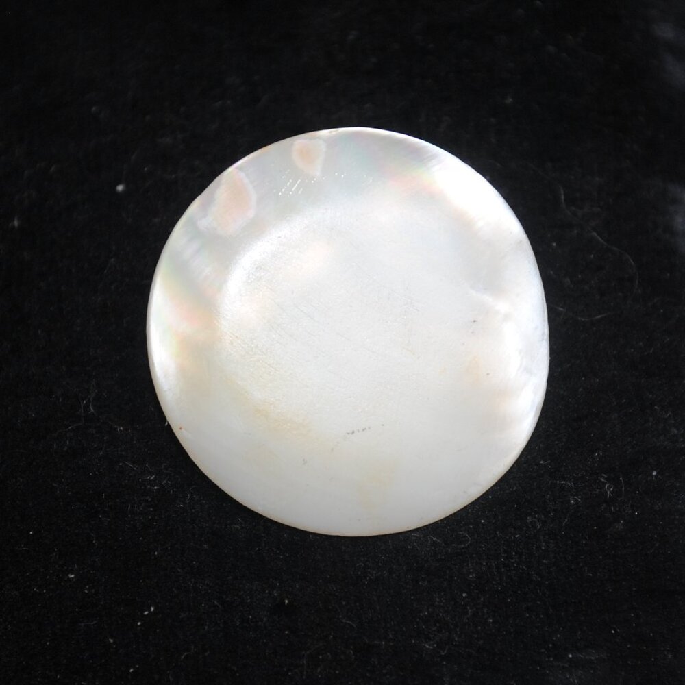 Antique Round Mother of Pearl Shell Brooch